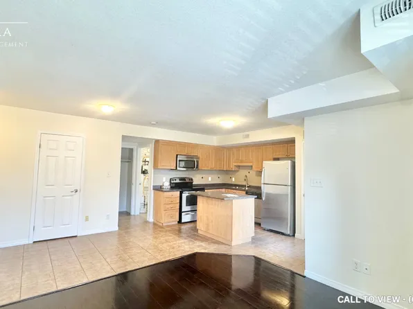 1460 Highland Rd W #9H, Kitchener, ON N2N 0B7