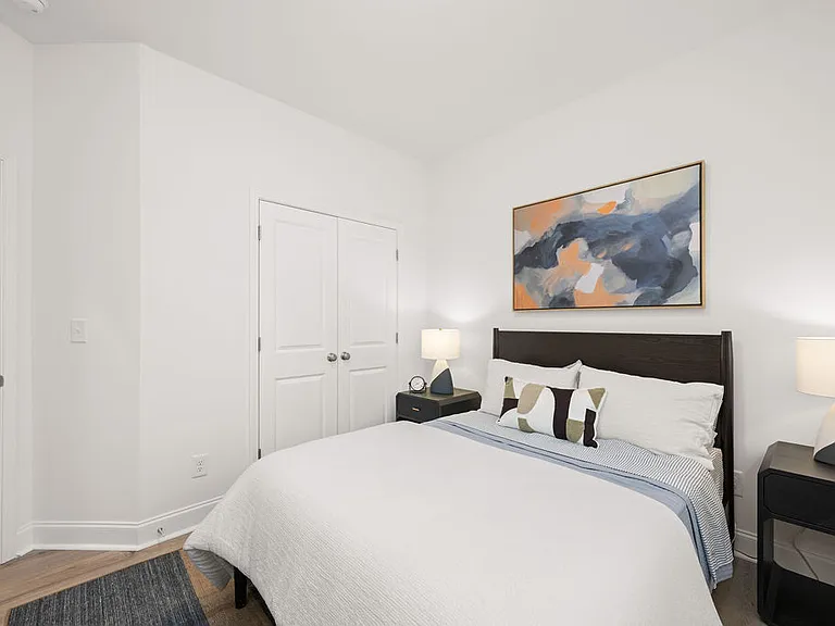 Oak Lake Townhomes — Photo 20