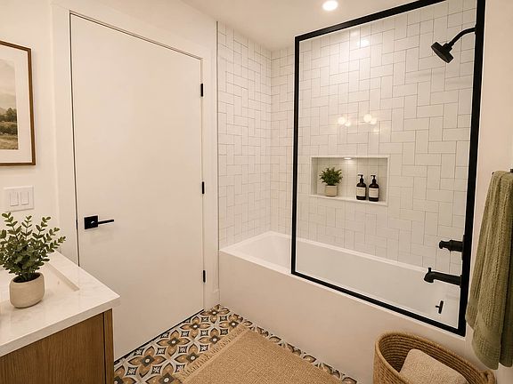 4th image of 668 Bushwick Ave #507