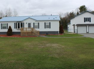 60 Smart Rd, Belfast, ME 04915