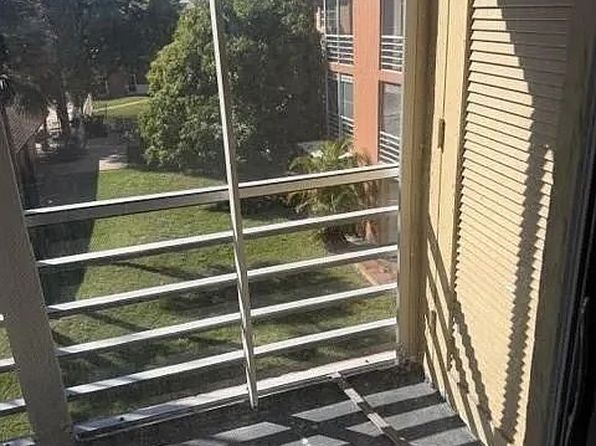 4141 NW 26th St APT 316