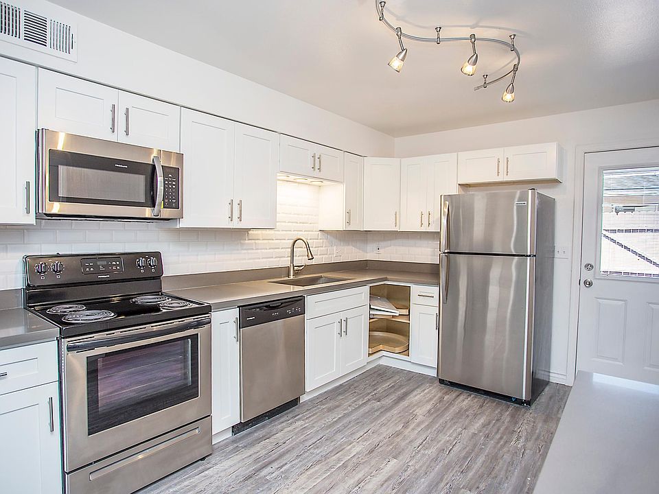 1st image of 4750 N 28th St #6