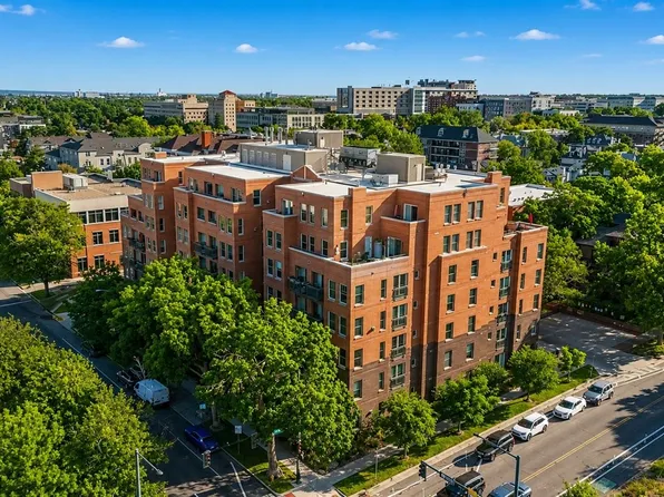 1630 N Clarkson Street #204, Denver, CO 80218