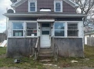 26 Water Street, Hoosick Falls, NY 12090