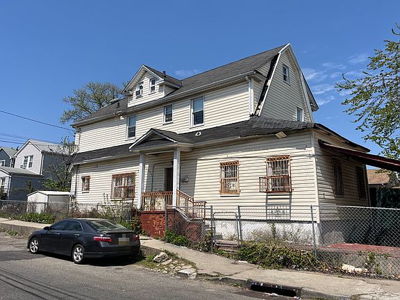 2nd image of 142-55 122nd Ave