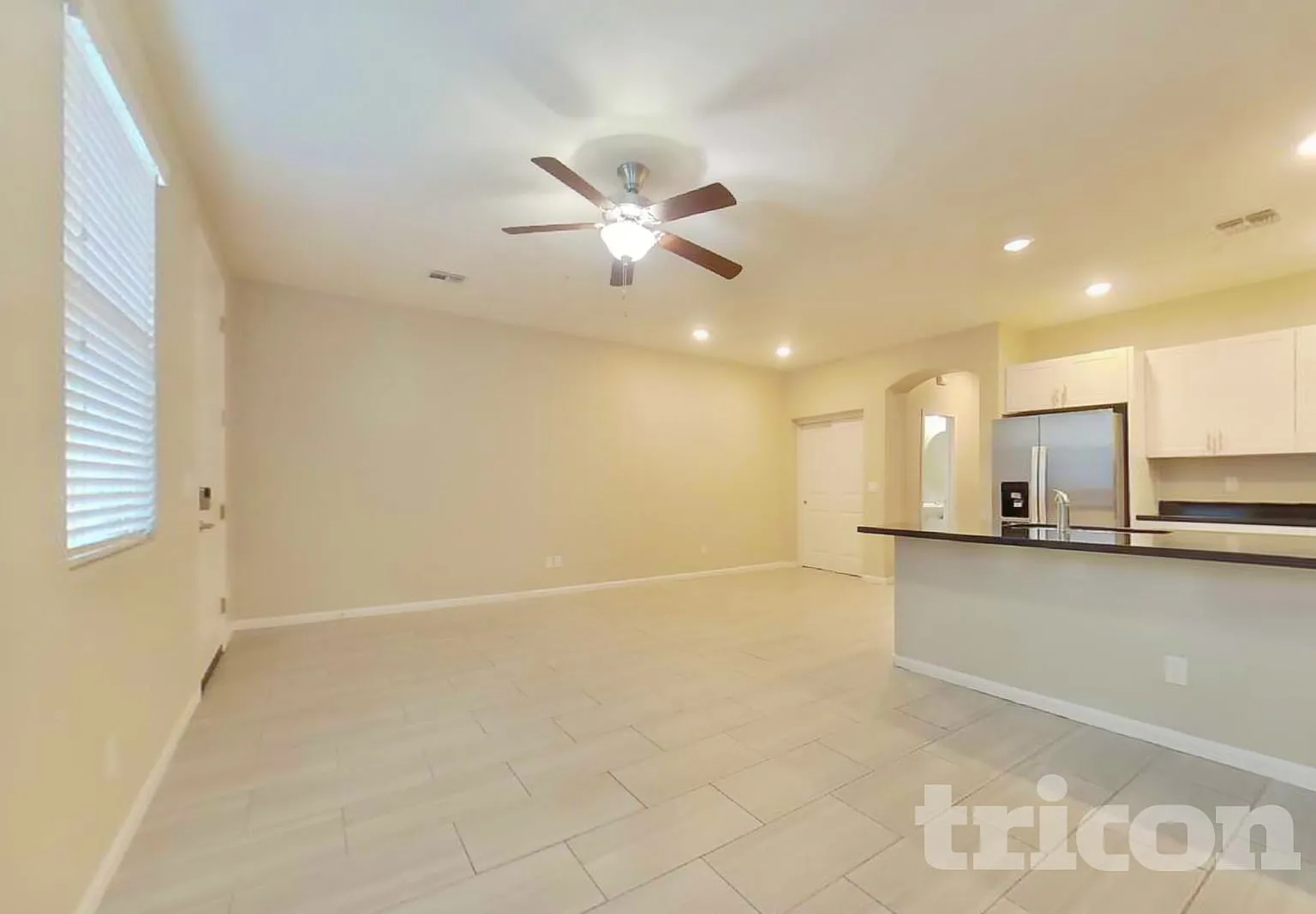 12564 W Hummingbird Terrace Peoria AZ — Photo 3