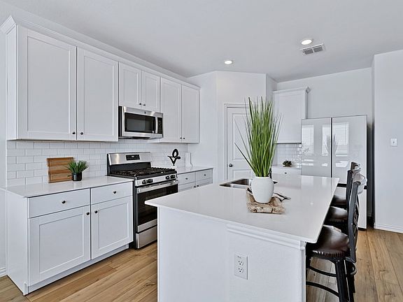 5th image of this home