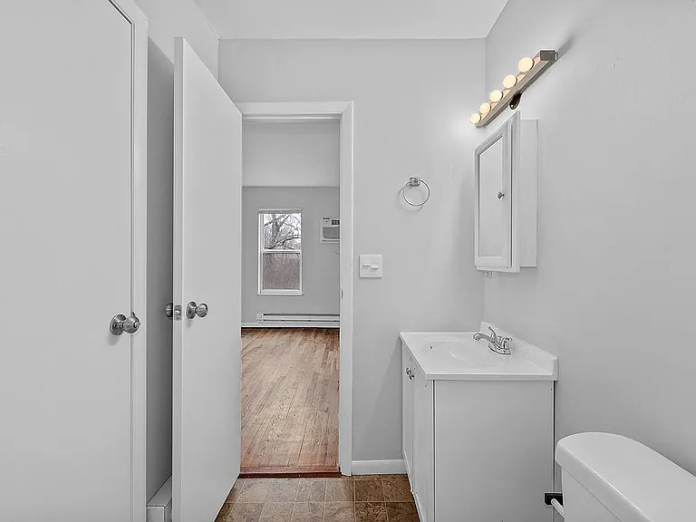 Cincinnati Premier Living* — Photo 91
