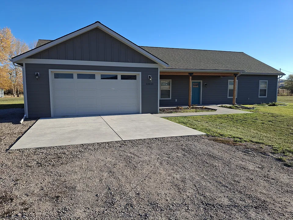 39925 Fox Meadow Ln