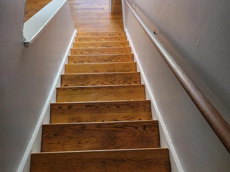 124 N Waller Ave #B — Photo 6
