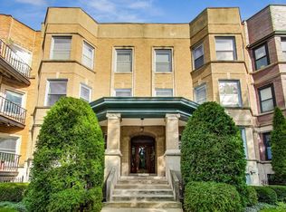 4631 N Malden St APT 1N, Chicago, IL 60640
