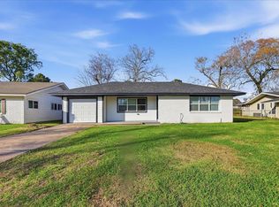 4030 Bayou Rd, Beaumont, TX 77707