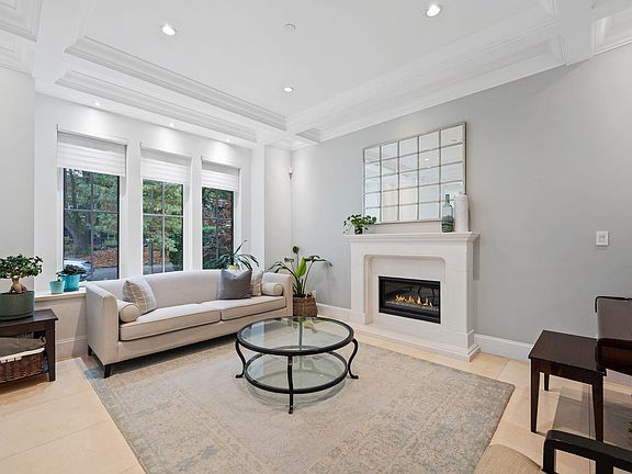 3rd image of 3475 W 24th Ave