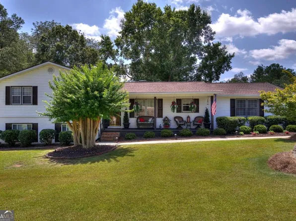 175 Paulding Meadows Dr, Dallas, GA 30132