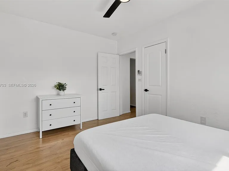 1003 NE 110th St #1003 — Photo 12