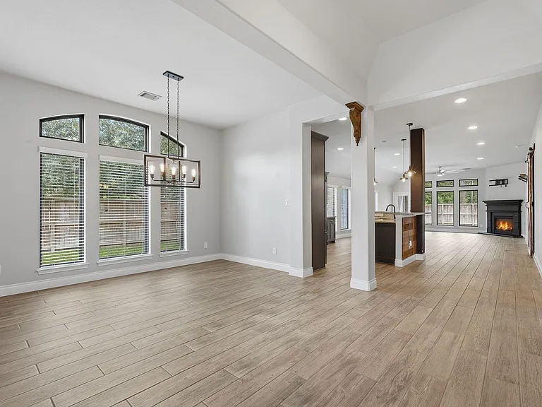 103 Boarsmen Ct — Photo 44