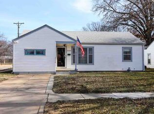 2102 S Poplar St, Wichita, KS 67211