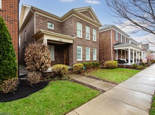9522 Indian Pipe Ln, Prospect, KY 40059