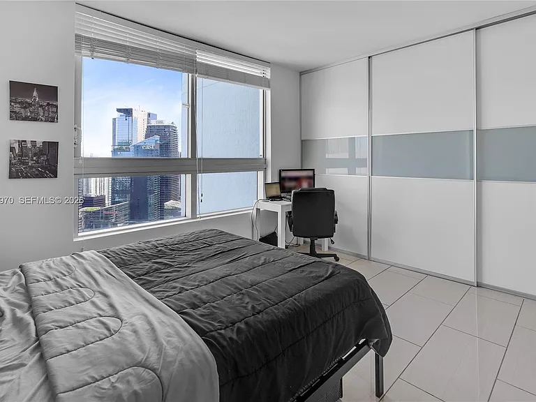 90 SW 3rd St #4403 — Photo 8