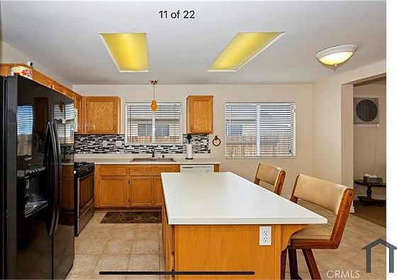 3rd image of 13323 Merry Oaks St