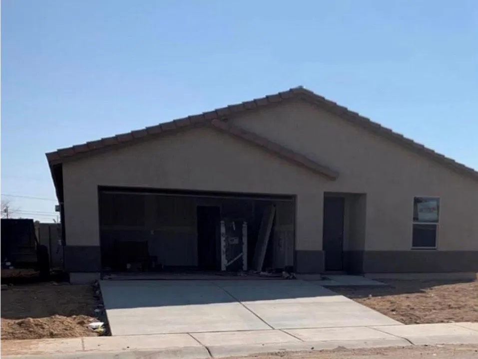 3714 E Andrea Dr
