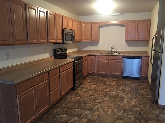 2nd image of 2440 Southwoods Dr Unit 8