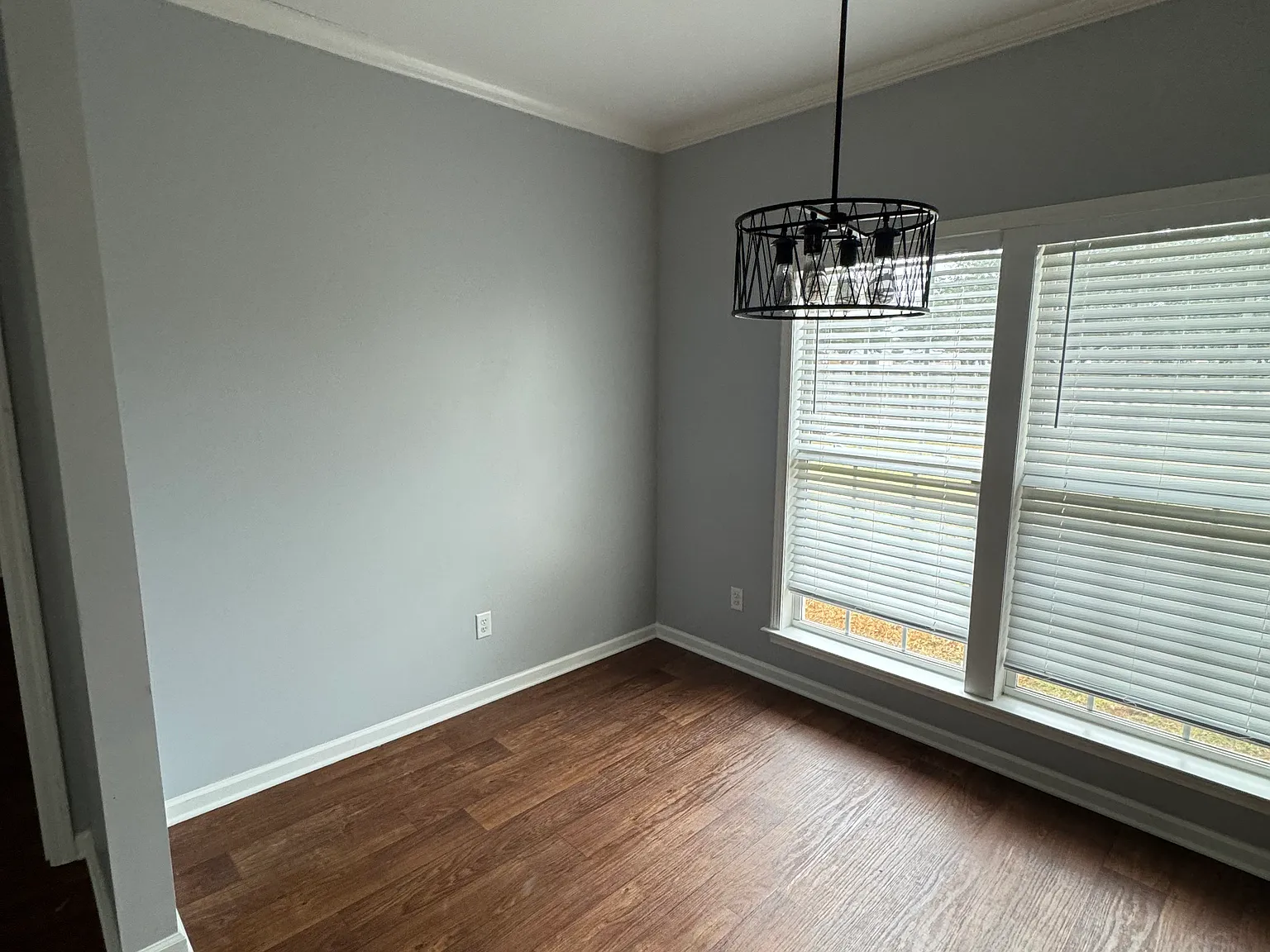 3 bed, 1422 sqft, $1,700 — Photo 4