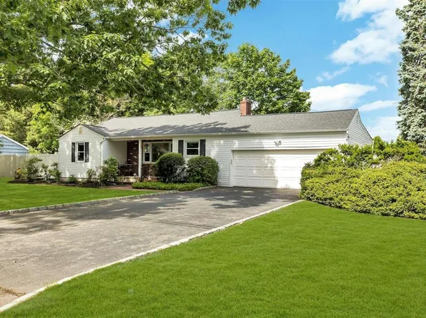 62 Southern Boulevard, East Patchogue, NY 11772
