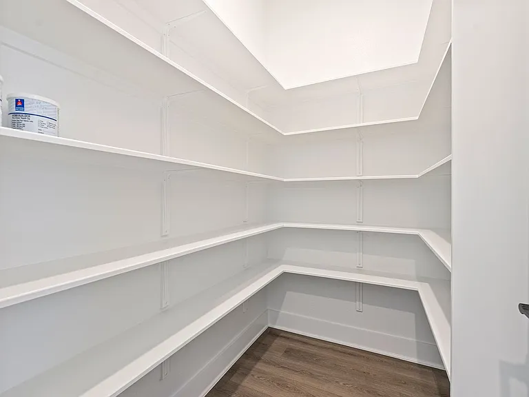2532 Chiavari Way — Photo 24