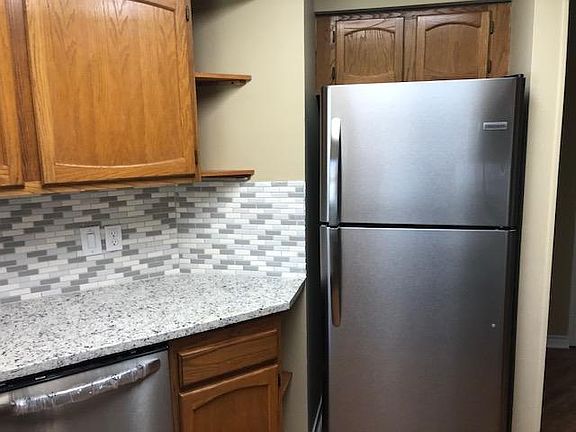 4th image of 1424 Andra Ln