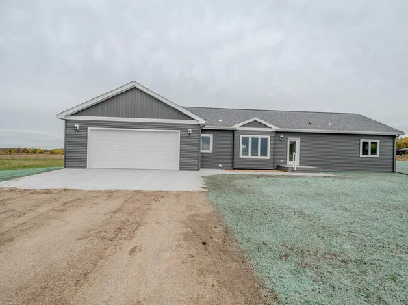 37713 470th St, Frazee, MN 56544