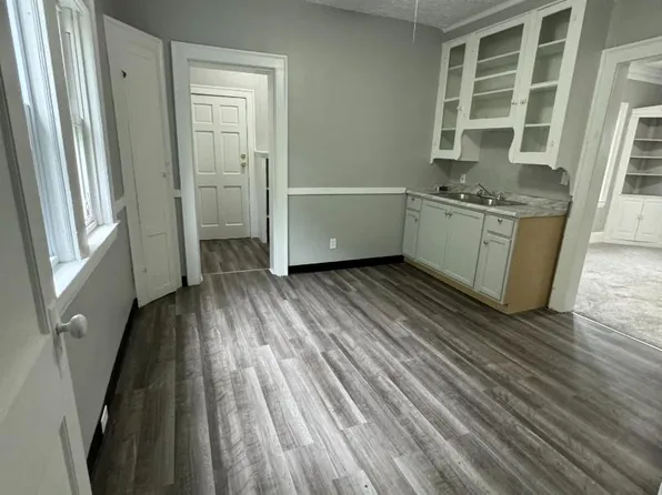 12515 Griffing Ave, Cleveland, OH 44120