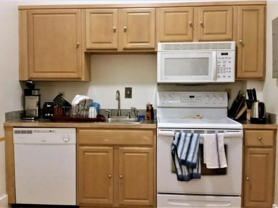 19B Aberdeen St #19A