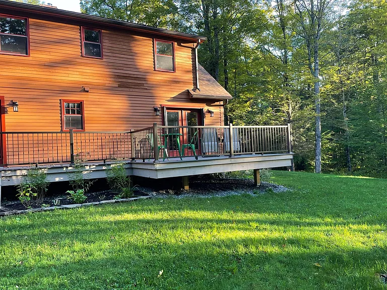 Newfane Hill Rd — Photo 35