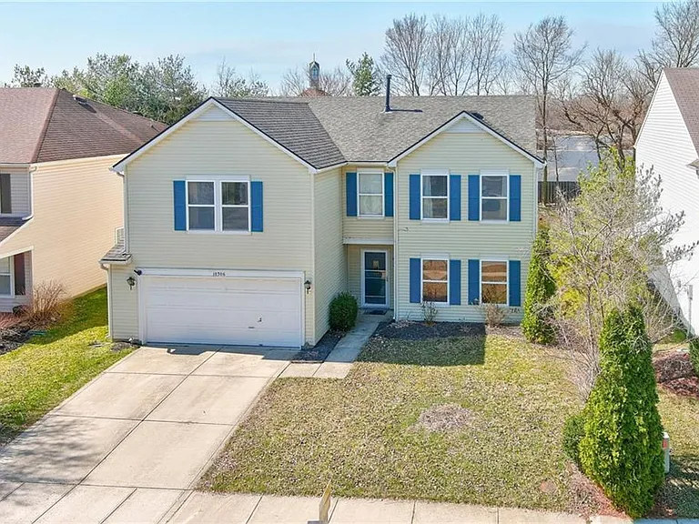 10306 Hatherley Way — Photo 2
