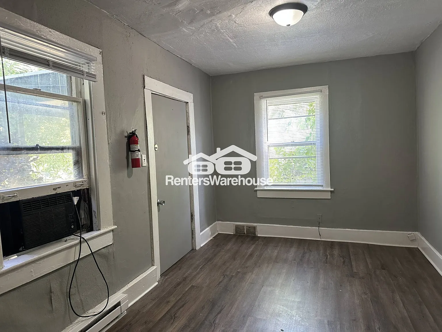 Quaint Sherman Hill 1 BR Apartment for Rent — Photo 2