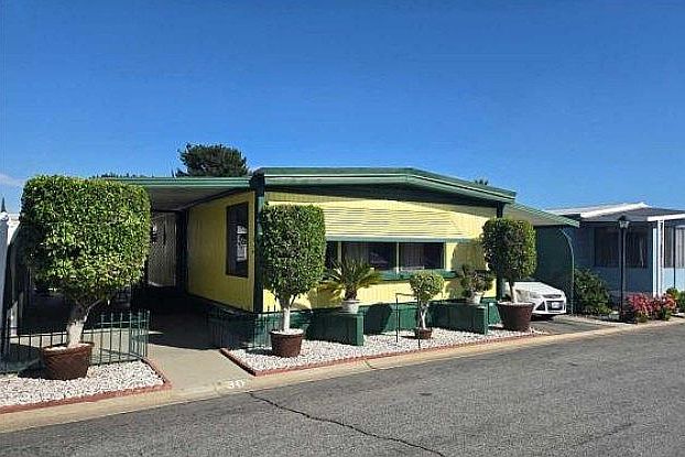 1st image of 1035 E Huntington Dr Space 30