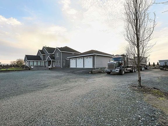 2nd image of 8415 184th St