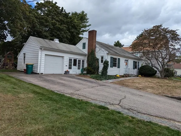 280 Central St, Mansfield, MA 02048