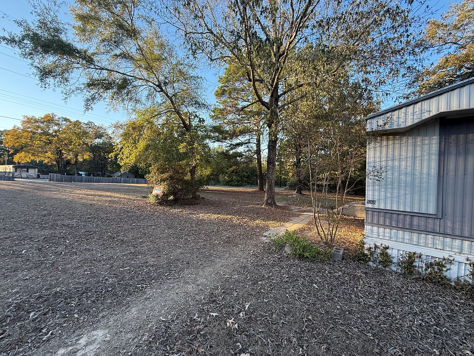 3 bed, 1280 sqft, $875 — Photo 3