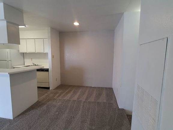 3rd image of 5315 Timber Creek Place Dr APT 510