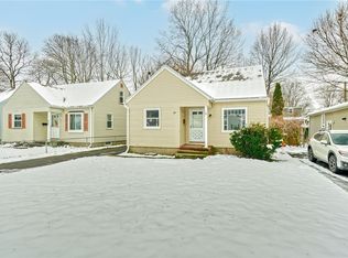 265 Brayton Rd, Rochester, NY 14616