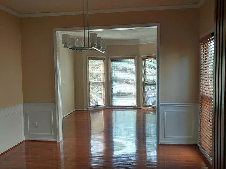 12737 King St — Photo 11