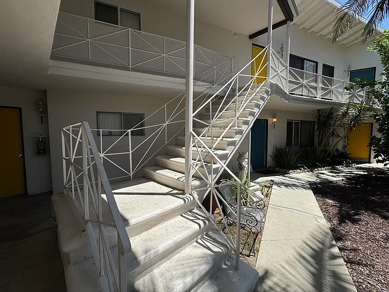 4418 Vantage Ave #3 — Photo 8