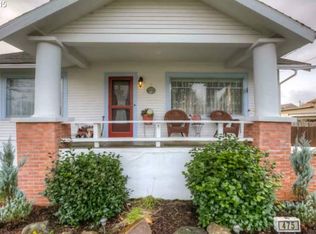 475 SE Court St, Dallas, OR 97338