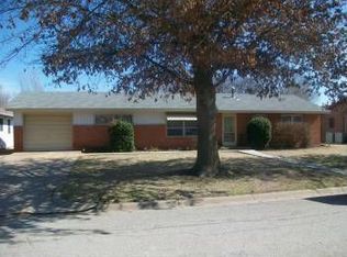 2117 Oak St, Harper, KS 67058