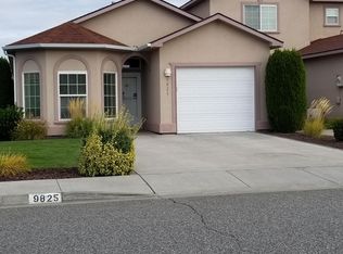 9825 Vincenzo Dr, Pasco, WA 99301