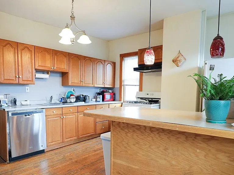 346 Faneuil St #3 — Photo 1
