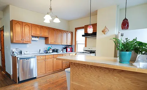 346 Faneuil St #3 Photo 1