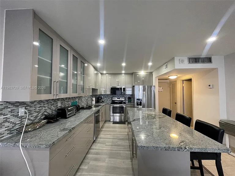 3725 S Ocean Dr #911 — Photo 6
